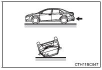 Toyota Corolla. Aufprallarten, bei denen die SRS-Airbags (SRS-Seiten- und Kopf-Seiten-Airbags [je nach Ausstattung]) möglicherweise nicht auslösen