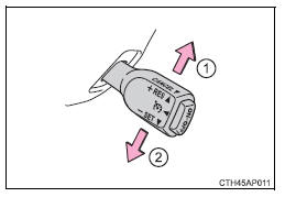 Toyota Corolla. Ändern der Geschwindigkeitseinstellung