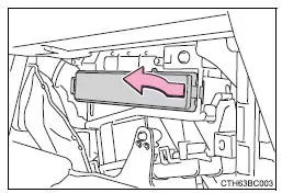 Toyota Corolla. Ausbauverfahren